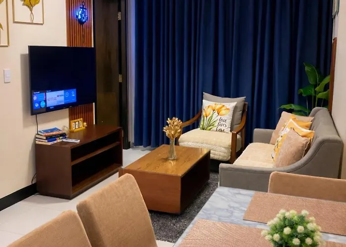 Lägenhetshotell The Montanas Staycation - One Pacific Mactan Newtown 4*